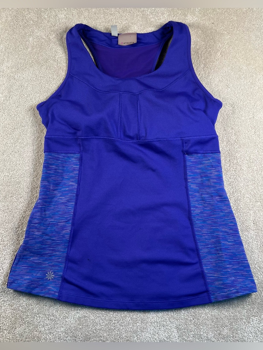 Athleta Tank Top Purple T Back Built in Bra Workout Exercise women's Medium